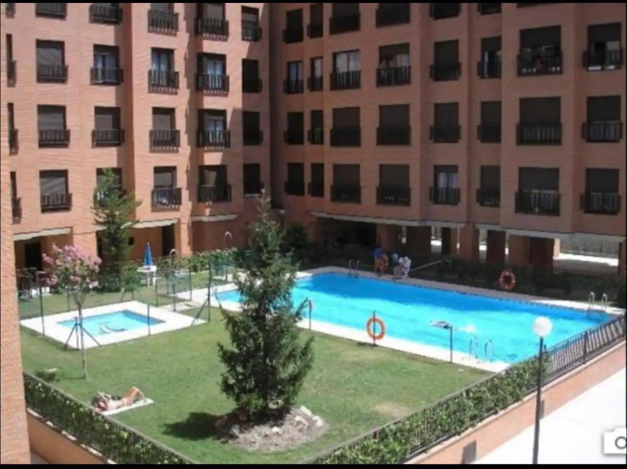 Samaniego Suite, Airport, Ifema Turistico مدريد المظهر الخارجي الصورة
