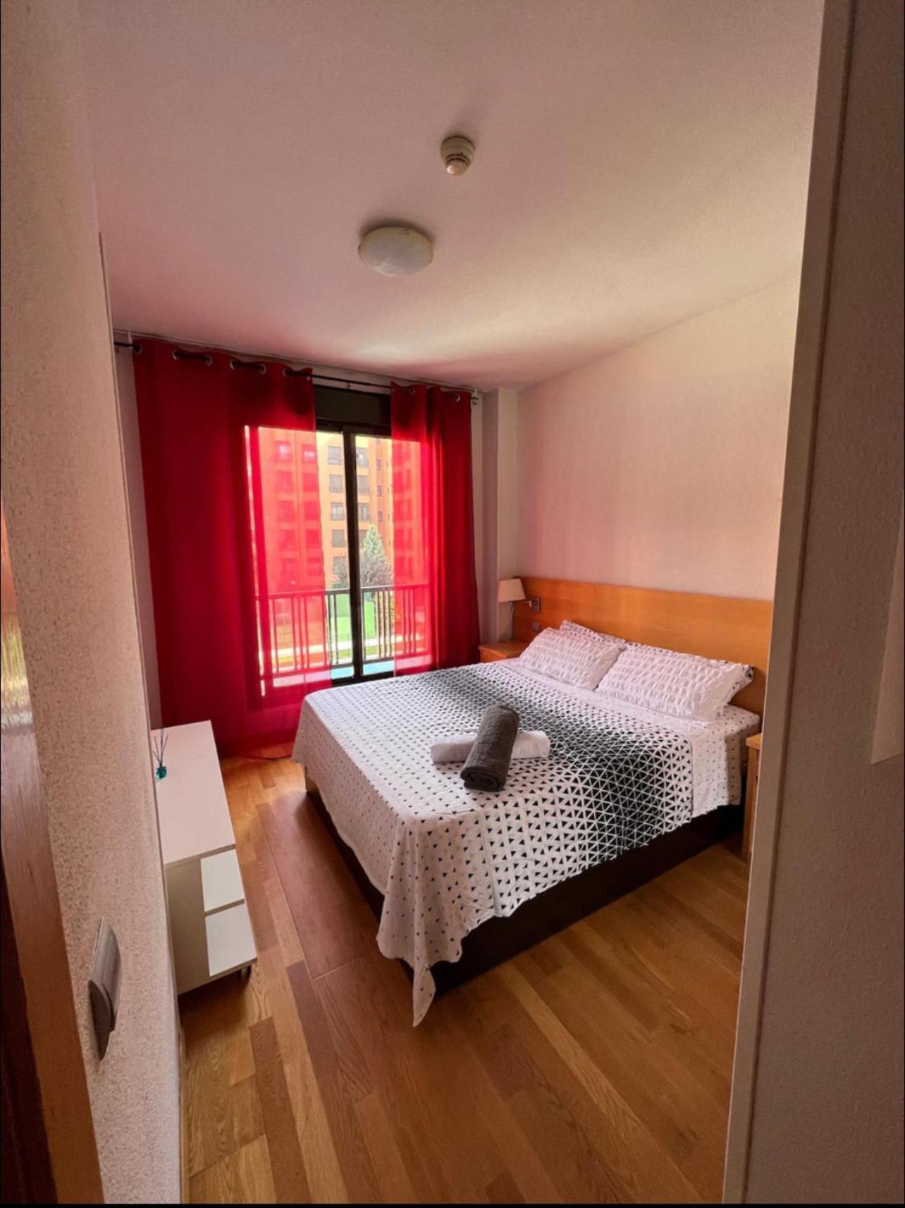 Samaniego Suite, Airport, Ifema Turistico مدريد المظهر الخارجي الصورة