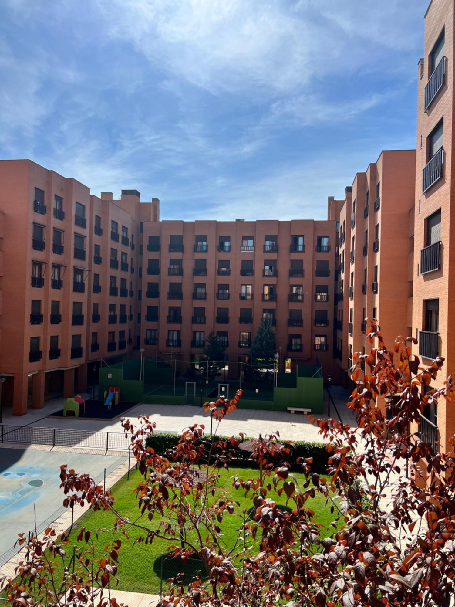 Samaniego Suite, Airport, Ifema Turistico مدريد المظهر الخارجي الصورة