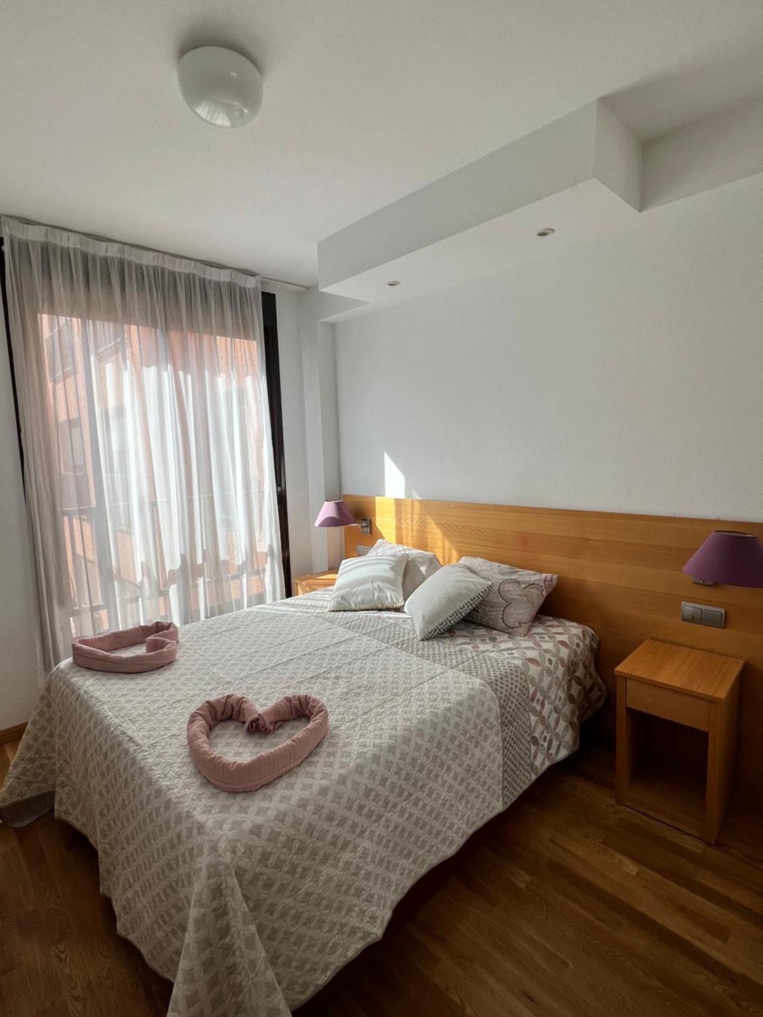 Samaniego Suite, Airport, Ifema Turistico مدريد المظهر الخارجي الصورة