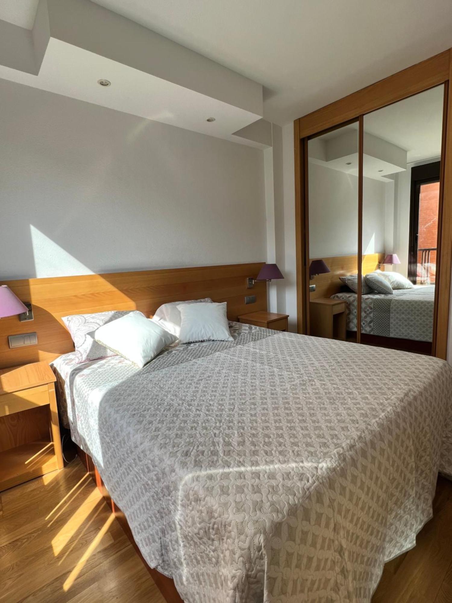 Samaniego Suite, Airport, Ifema Turistico مدريد المظهر الخارجي الصورة
